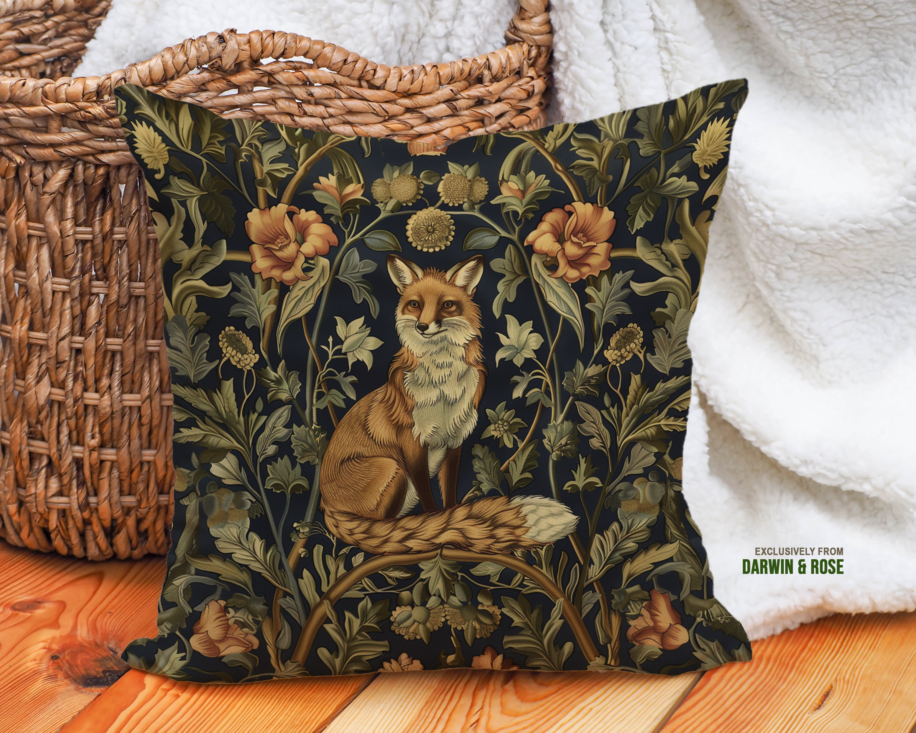 Elegant Fox-Inspired Throw Pillow – Vintage Woodland Boho Decor