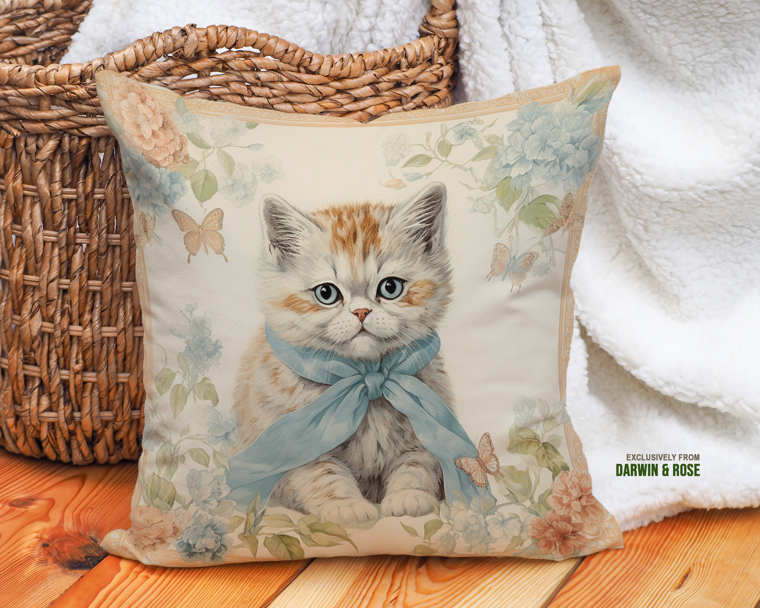 Vintage-Inspired Exotic Shorthair Cat Throw Pillow – Floral Elegance for Cat Lovers